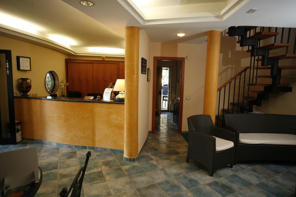 Hotel B&B Marina Капаччио-Паэстум Экстерьер фото